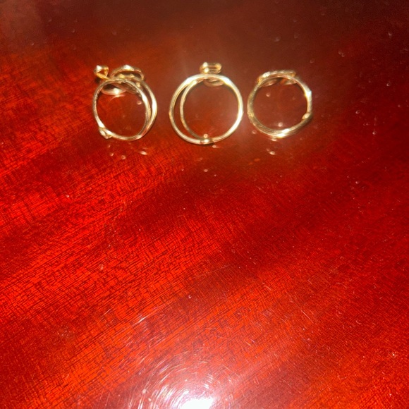 “Send Ur Price?” Elegant Gold Initial “MUSIC NOTE” Set Ring’s - Picture 3 of 4